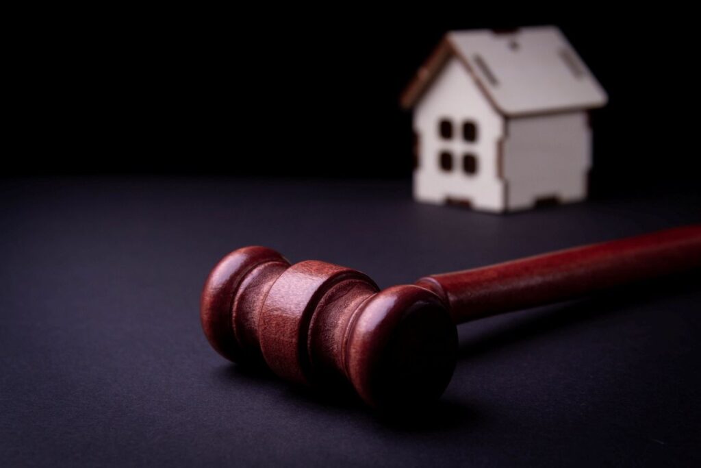 gavel
